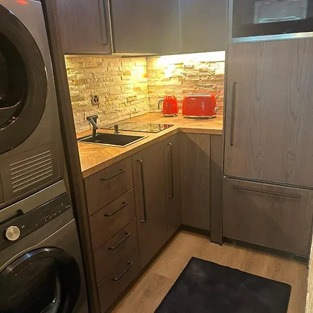 Zermatt Apartment 公寓 采尔马特