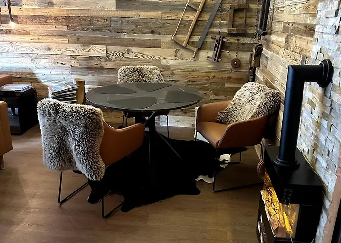 Zermatt Apartment 采尔马特